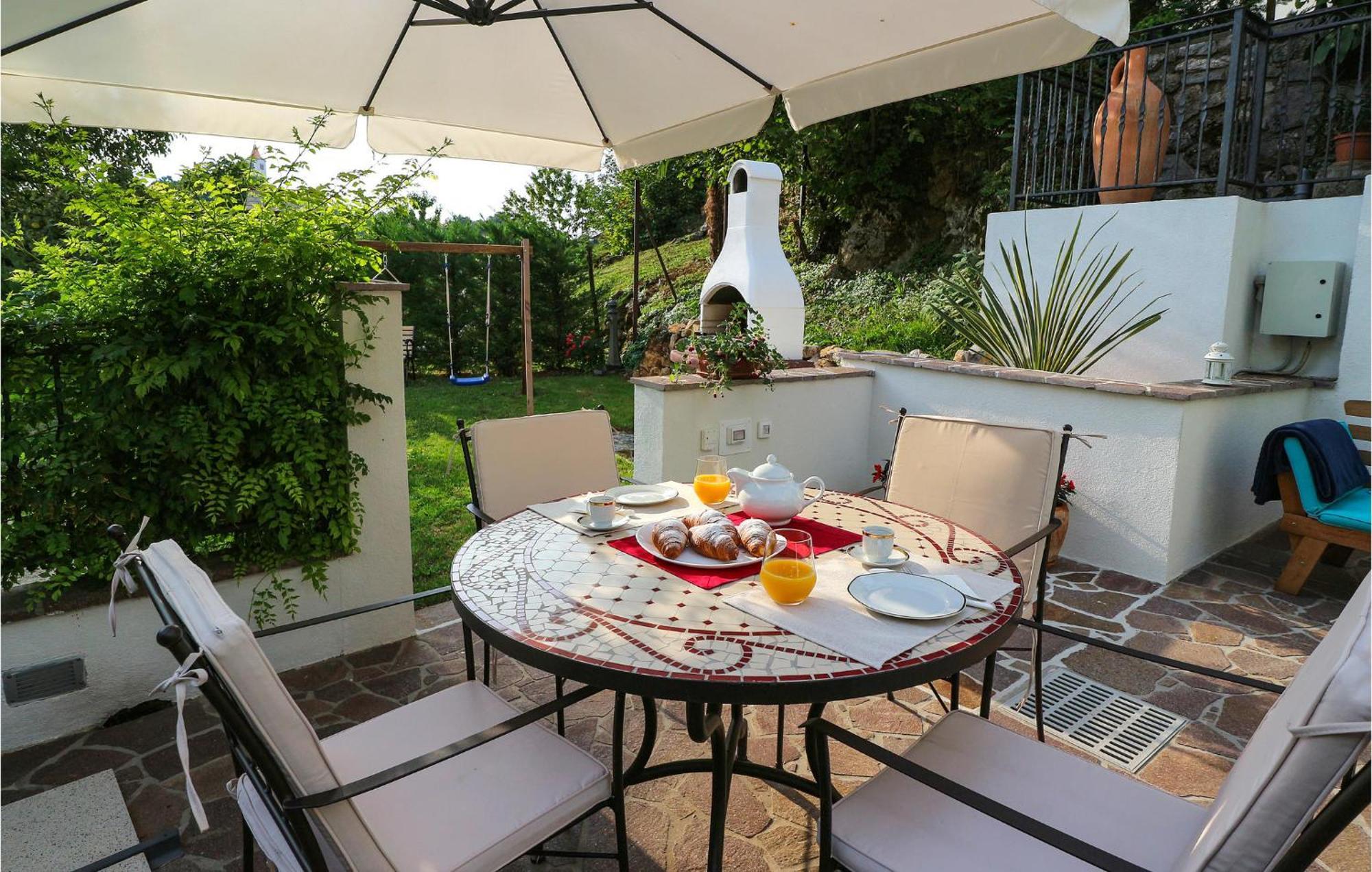 Lovely Home In Matulji With Outdoor Swimming Pool Bagian luar foto