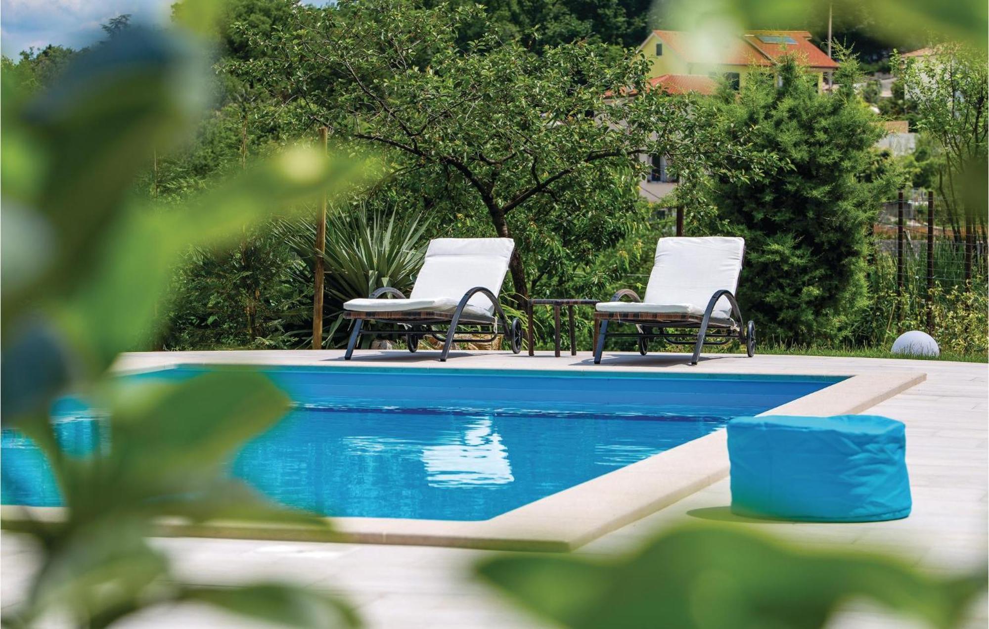 Lovely Home In Matulji With Outdoor Swimming Pool Bagian luar foto