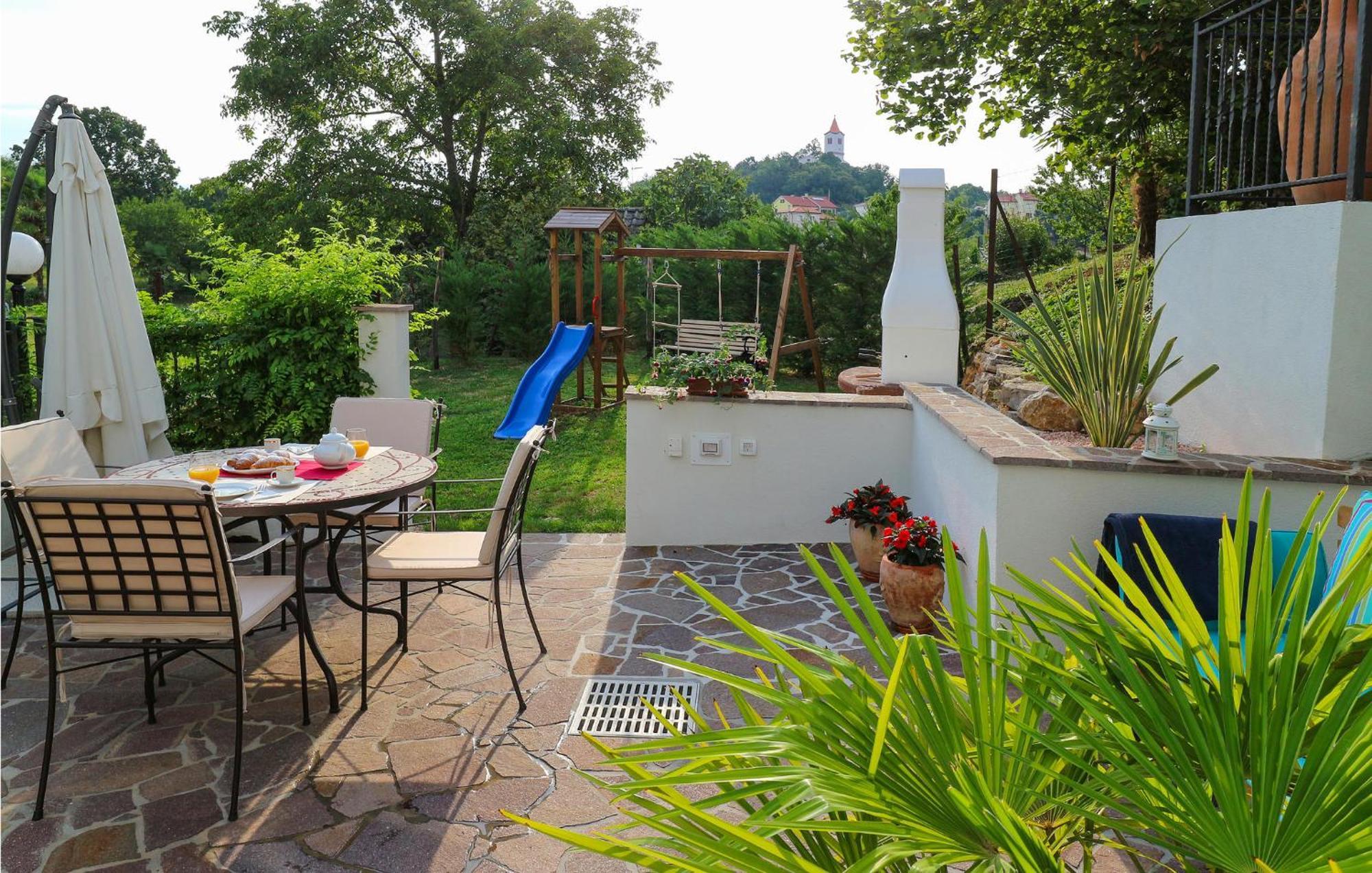 Lovely Home In Matulji With Outdoor Swimming Pool Bagian luar foto